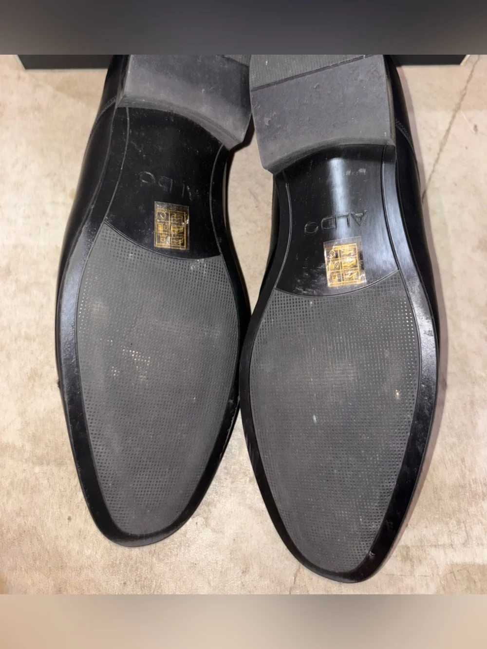 Aldo Black Leather Cap-Toe Derby Shoes